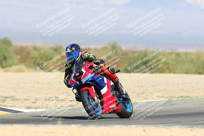 media/Oct-21-2024-Moto Forza (Mon) [[0d67646773]]/A Group/Session 4 Back Straight Braking Zone/